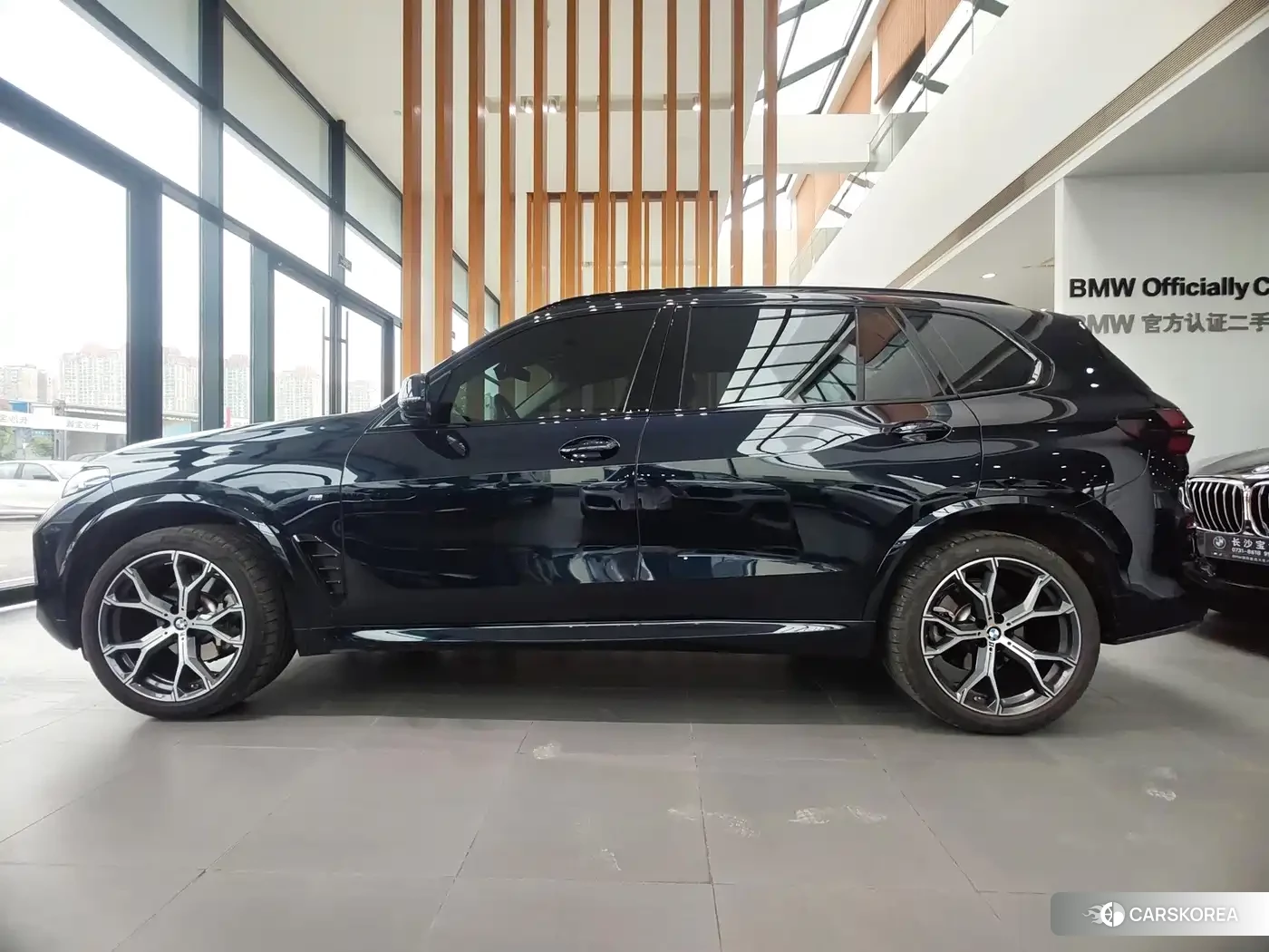 BMW X5 id 4685932 из Китая 11