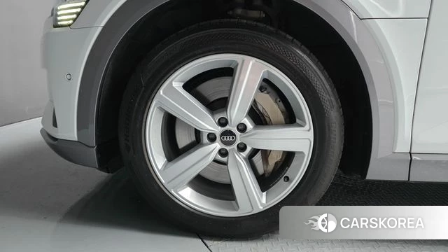 Audi e-Tron id 4463753 из Кореи 30