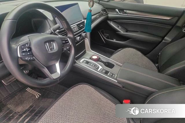 Honda Accord id 4297737 из Китая 11