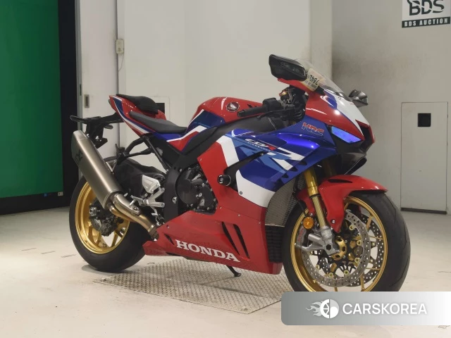 Honda CBR1000RR-R FIREBLADE SP 2024 из Японии, фото 4