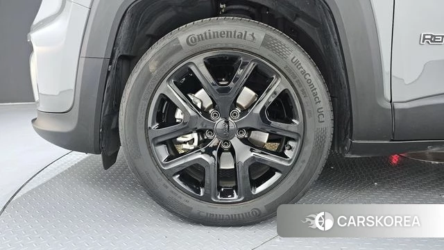 Jeep Renegade id 3903532 из Кореи 15