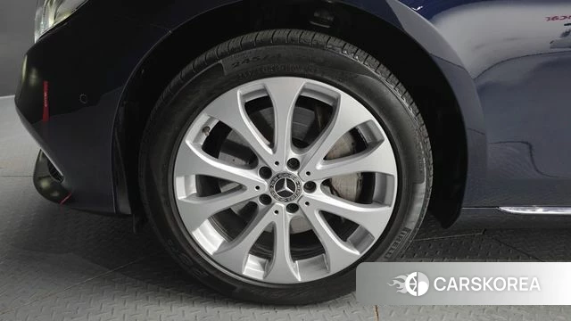 Mercedes-Benz E-Class W213 id 4882358 из Кореи 32