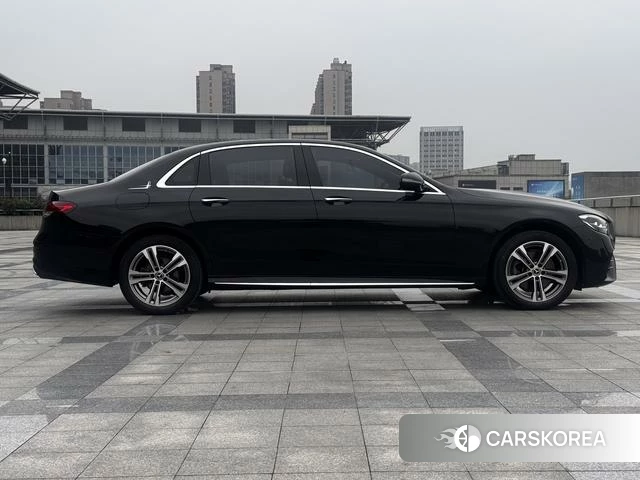 Mercedes-Benz E-class id 4259931 из Китая 16