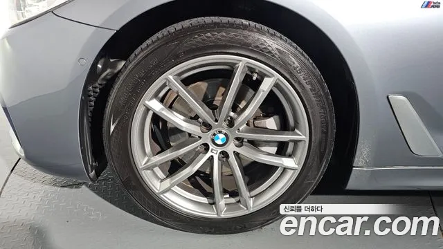 BMW 5 Series (G30) id 2812814 из Кореи 15