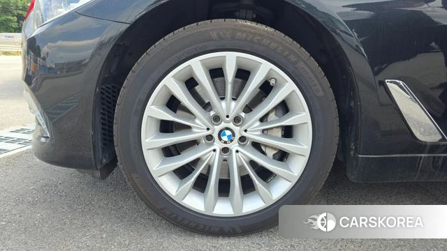 BMW 5 Series (G30) id 4471323 из Кореи 27