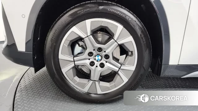 BMW X1 (U11) id 3299640 из Кореи 15