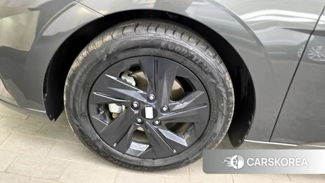 Hyundai Avante Hybrid (CN7) id 4224102 из Кореи 26