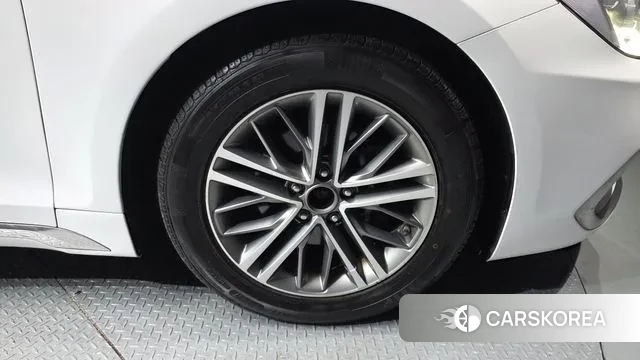 Hyundai Grandeur IG id 3728621 из Кореи 15