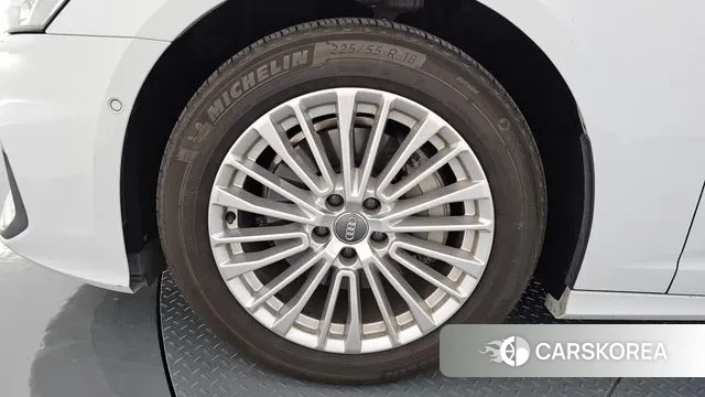 Audi A6 (C8) id 3343573 из Кореи 15