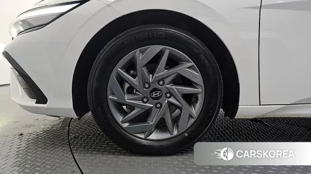 Hyundai The New Avante (CN7) id 3596611 из Кореи 15