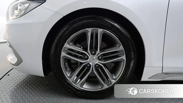 Hyundai Grandeur IG id 3039478 из Кореи 15