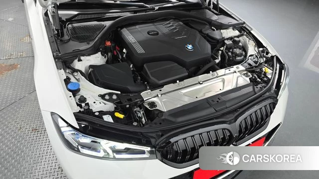 BMW 3 Series (G20) id 4488541 из Кореи 29