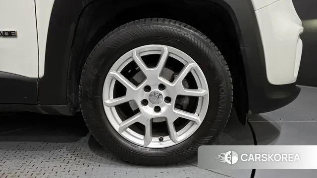 Jeep Renegade id 3291703 из Кореи 15