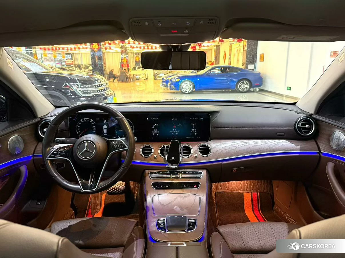 Mercedes-Benz E-class 2022 Черный из Китая, фото 5