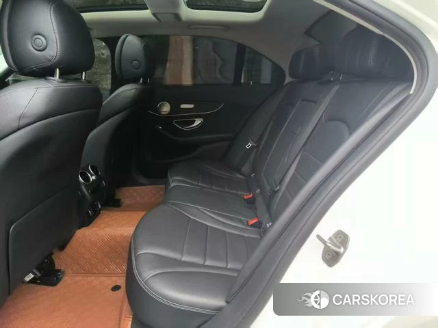 Mercedes-Benz Class C 2021 Белый из Китая, фото 5
