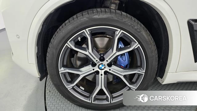 BMW X5 (G05) id 4749098 из Кореи 32