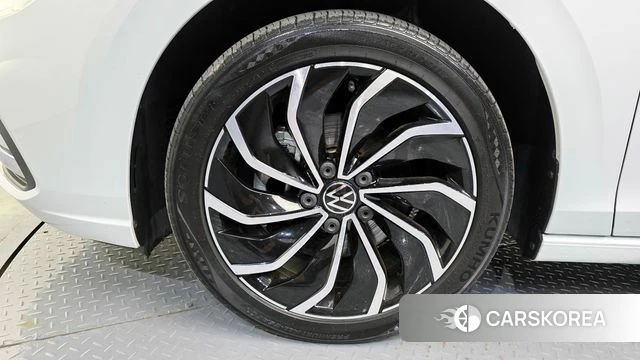 Volkswagen Golf 8th Generation id 4423233 из Кореи 15