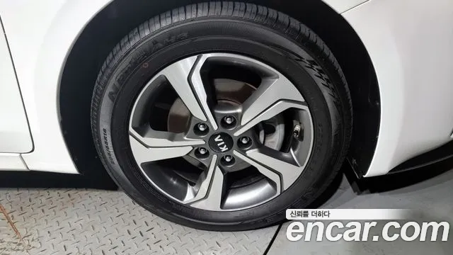 Kia Come New K3 id 2391173 из Кореи 15