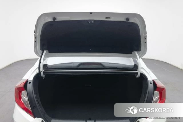 Honda Civic id 4210473 из Китая 19