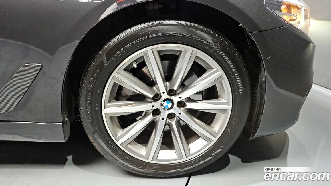 BMW 5 Series (G30) id 1835172 из Кореи 15