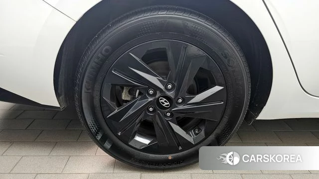 Hyundai Avante Hybrid (CN7) id 4309272 из Кореи 15