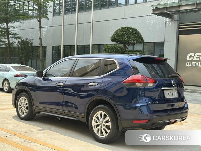 Nissan Qijun 2021 Синий из Китая, фото 5