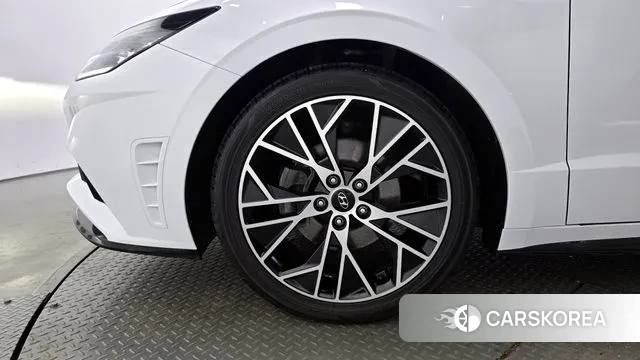 Hyundai Sonata (DN8) id 3002594 из Кореи 15