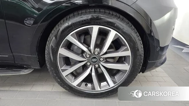 Land Rover Discovery 5 id 3759542 из Кореи 15