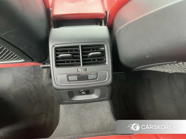 Audi S4 id 4265076 из Китая 10