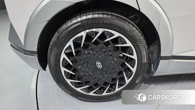 Hyundai Ionic 5 id 3741173 из Кореи 15