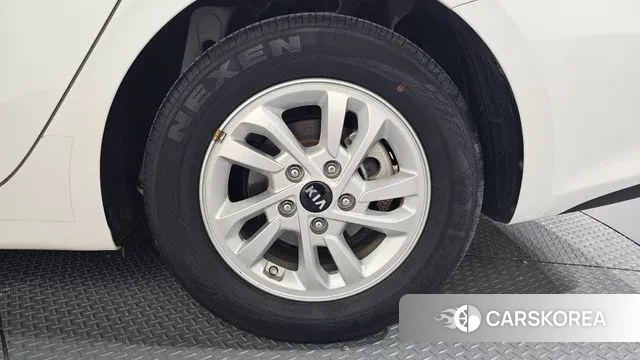 Kia Come New K3 id 3717655 из Кореи 15