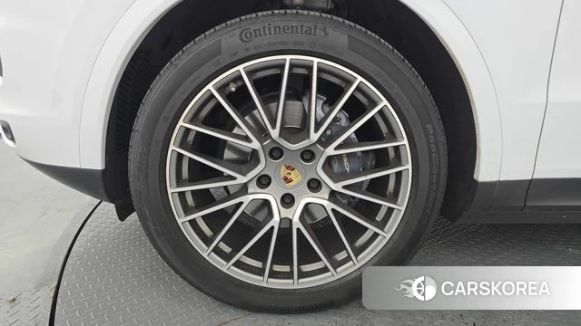 Porsche Cayenne (PO536) id 4500325 из Кореи 29