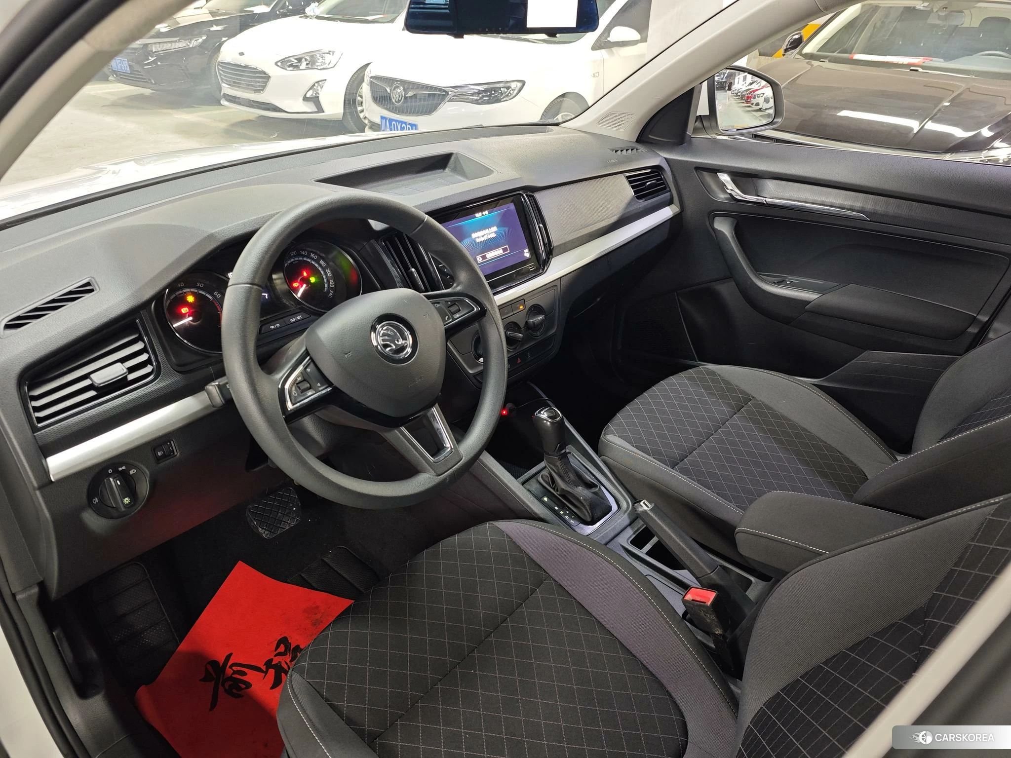 Skoda Komick 2020 Белый из Китая, фото 5