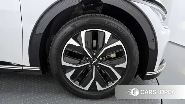 Kia EV6 id 3443033 из Кореи 15