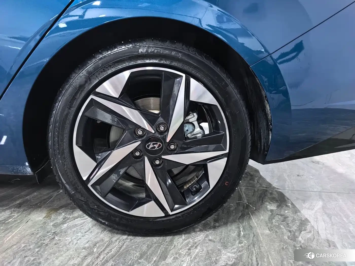 Hyundai Elantra id 4514173 из Китая 10