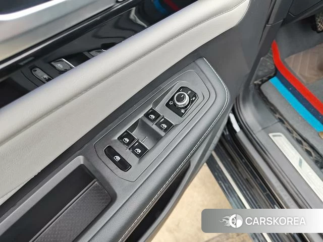 Volkswagen Tourang id 4272456 из Китая 21