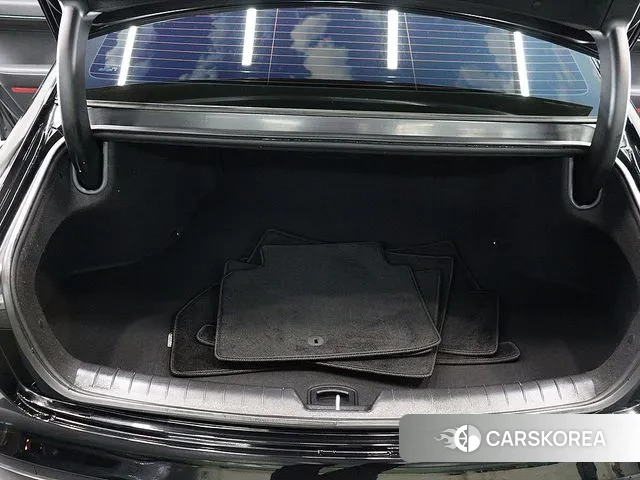 Hyundai Grandeur (GN7) id 3353769 из Кореи 15