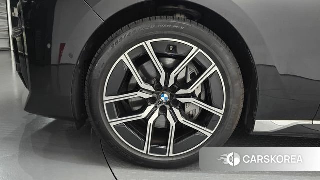 BMW 7 Series (G70) id 4725931 из Кореи 15