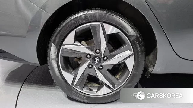 Hyundai Avante (CN7) id 3479323 из Кореи 15