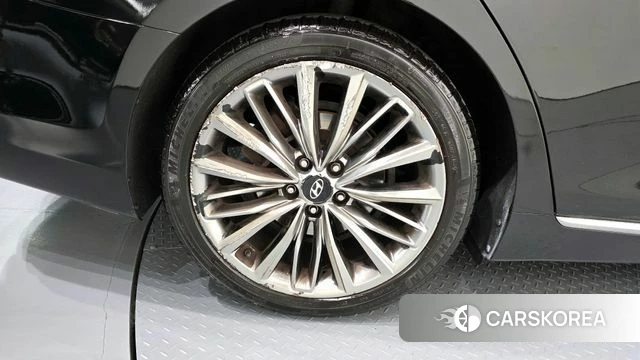 Hyundai Grandeur IG id 3917445 из Кореи 15