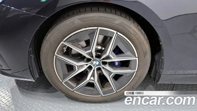 BMW 5 Series (G60) id 2948869 из Кореи 15