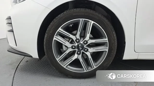 Kia Come New K3 id 3778488 из Кореи 15