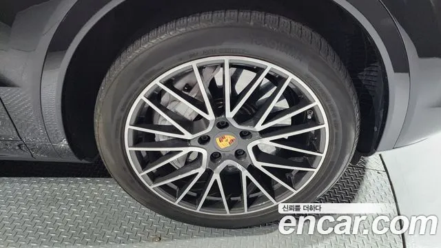 Porsche Cayenne (PO536) id 2818094 из Кореи 15