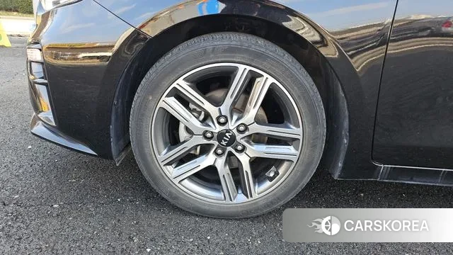 Kia Come New K3 id 3488716 из Кореи 15