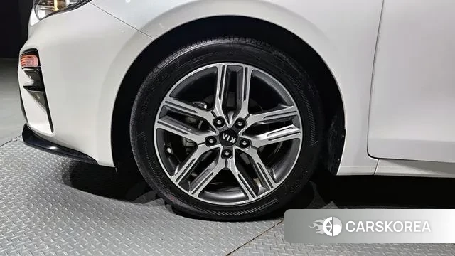 Kia Come New K3 id 3193119 из Кореи 15