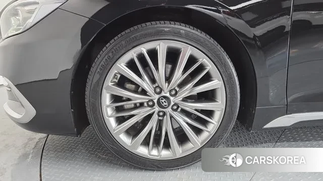 Hyundai Grandeur IG id 3656723 из Кореи 15