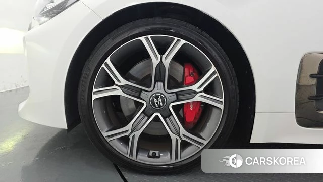 Kia Stinger id 4755002 из Кореи 31