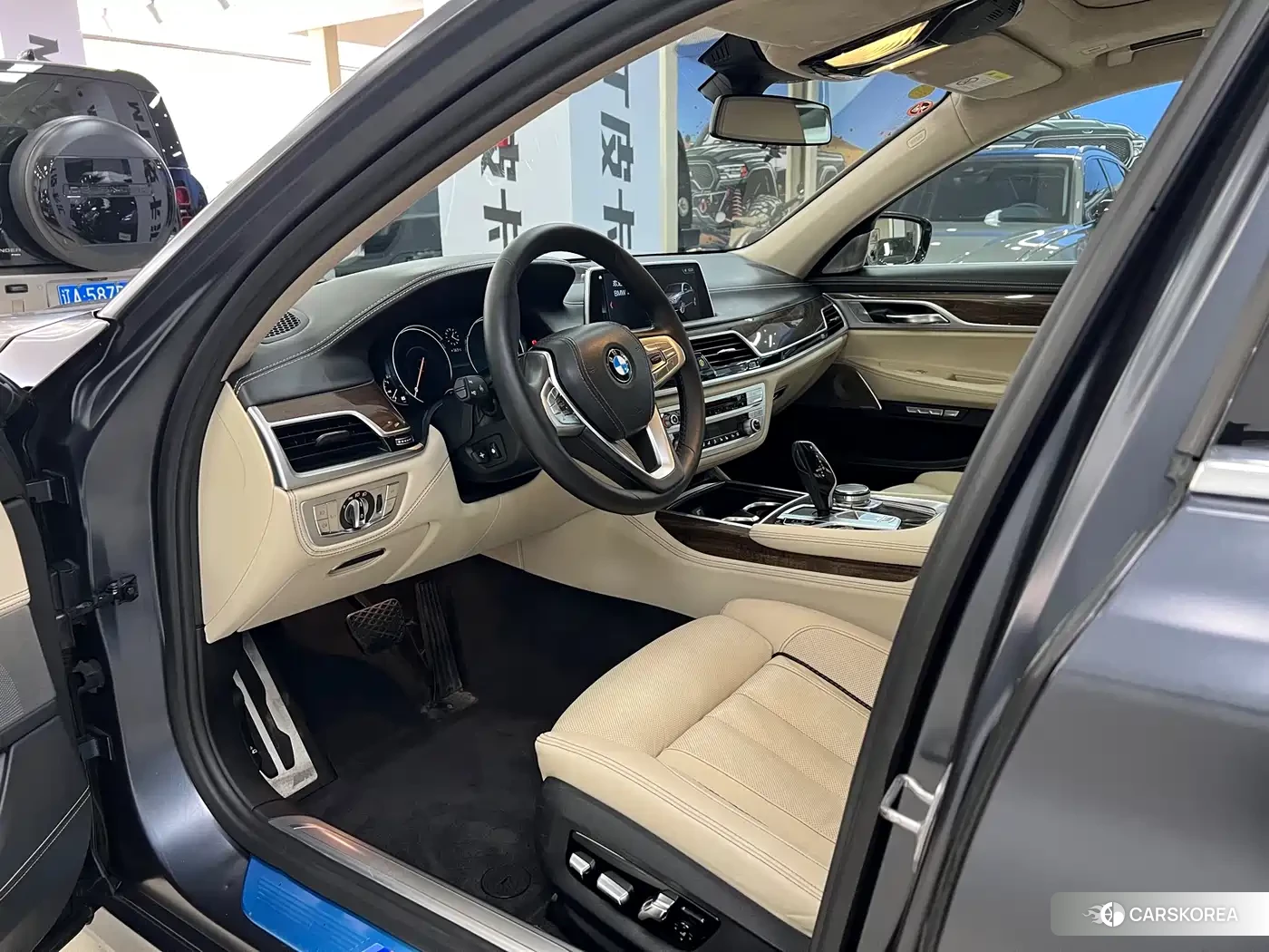 BMW 7 series id 4629772 из Китая 15