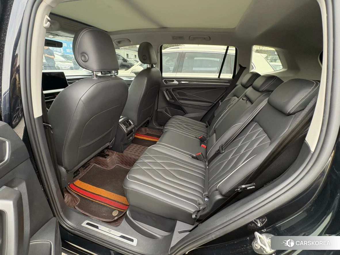 Volkswagen Tiguan L 2021 Черный из Китая, фото 5