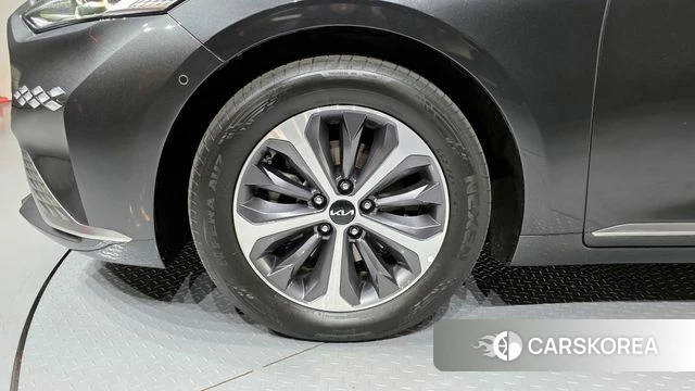 Kia K8 Hybrid id 3859818 из Кореи 15